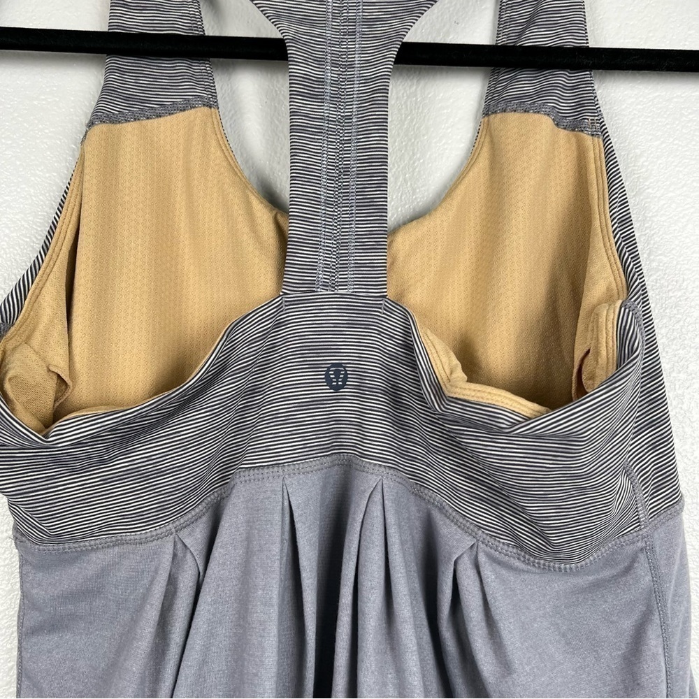 LULULEMON Power Dance Tank Gray Sz 10 - Picture 11 of 12
